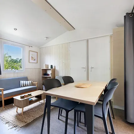 Cap Ferret Les 1 Tatil parkı 4*