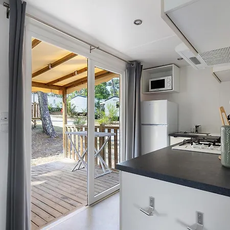 Cap Ferret Les 1 Tatil parkı 4*