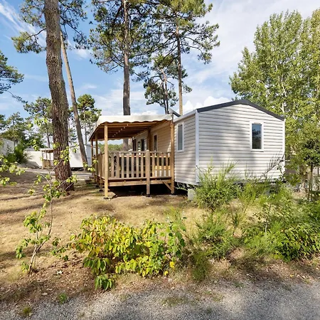 Cap Ferret Les 1 Tatil parkı 4*
