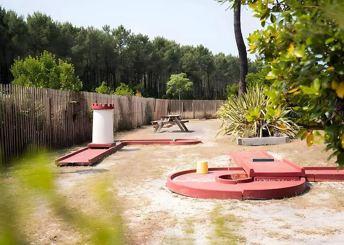 假日公园 Cap Ferret Les 1 4*